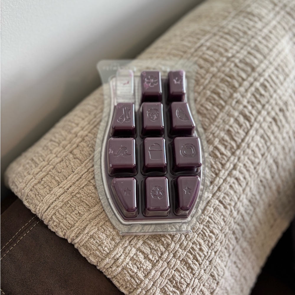 Scentsy | Ghostly Greetings | Brick